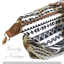 Load image into Gallery viewer, Large Weekender Bag